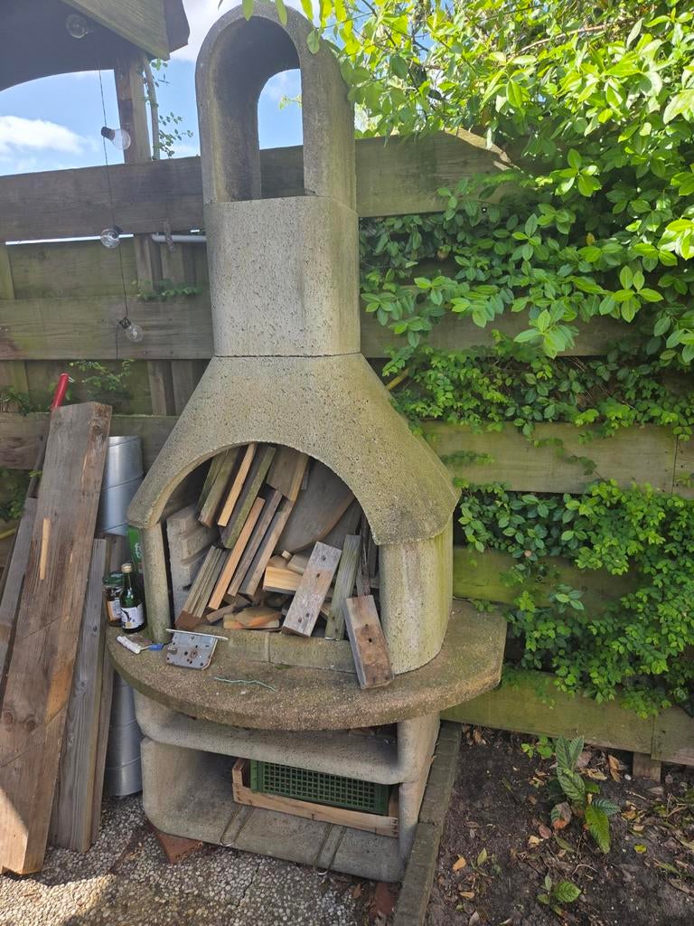Betonnen barbecue voor buiten, Ophalen of Verzenden, Gebruikt, Onbekend