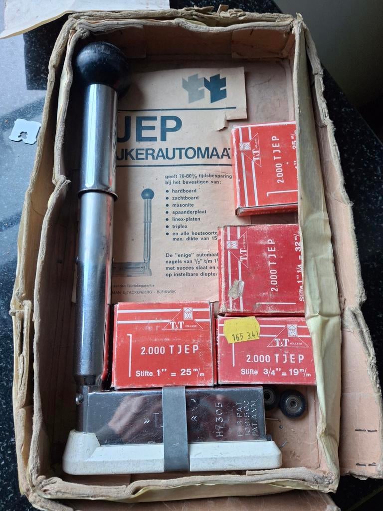 Vintage Tjep spijkerautomaat., Doe-het-zelf en Verbouw, Ophalen of Verzenden