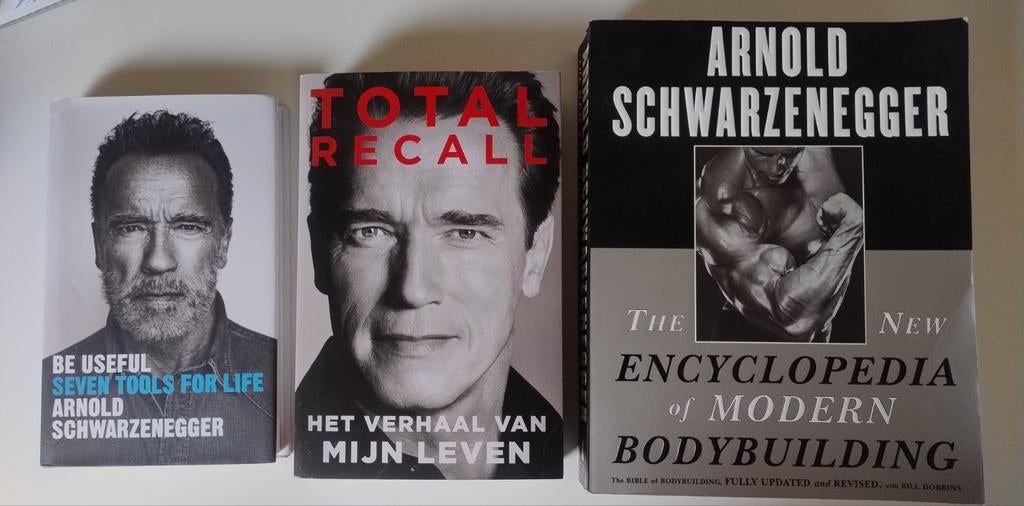 Arnold Schwarzenegger 3 Boeken inc Bodybuilding Encyclopedia, Boeken, Ophalen of Verzenden, Zo goed als nieuw, Arnold Schwarzenegger