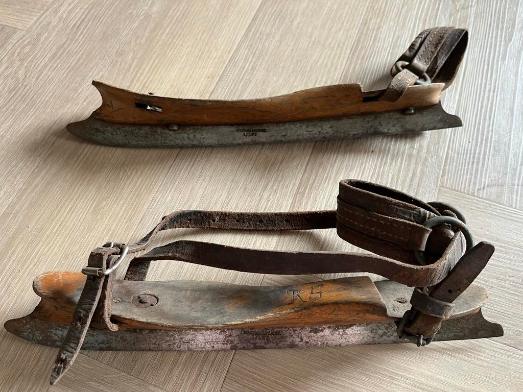 Friese doorlopers van Nooitgedagt uit IJlst, Ophalen of Verzenden, Gebruikt, Friese doorlopers, Overige merken