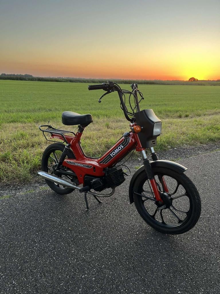 Tomos Quadro, Fietsen en Brommers, Brommers | Tomos, Ophalen of Verzenden, Zo goed als nieuw, Maximaal 45 km/u, Quadro
