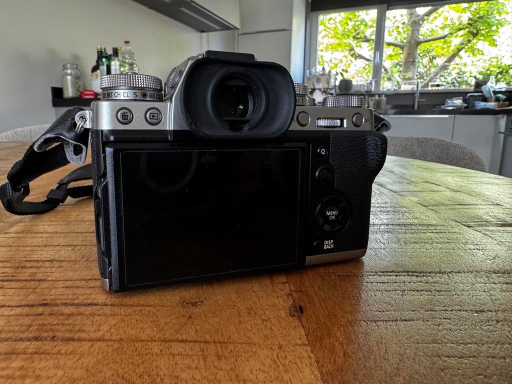 Fuji XT3 - Systeemcamera, Ophalen, Spiegelreflex, Zo goed als nieuw, 4 t/m 7 keer