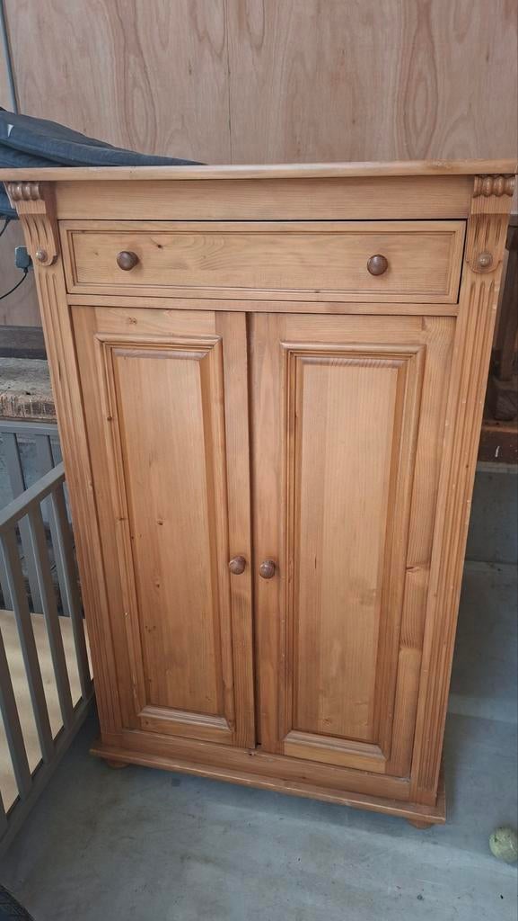 Grenen meidenkast massief hout, Ophalen