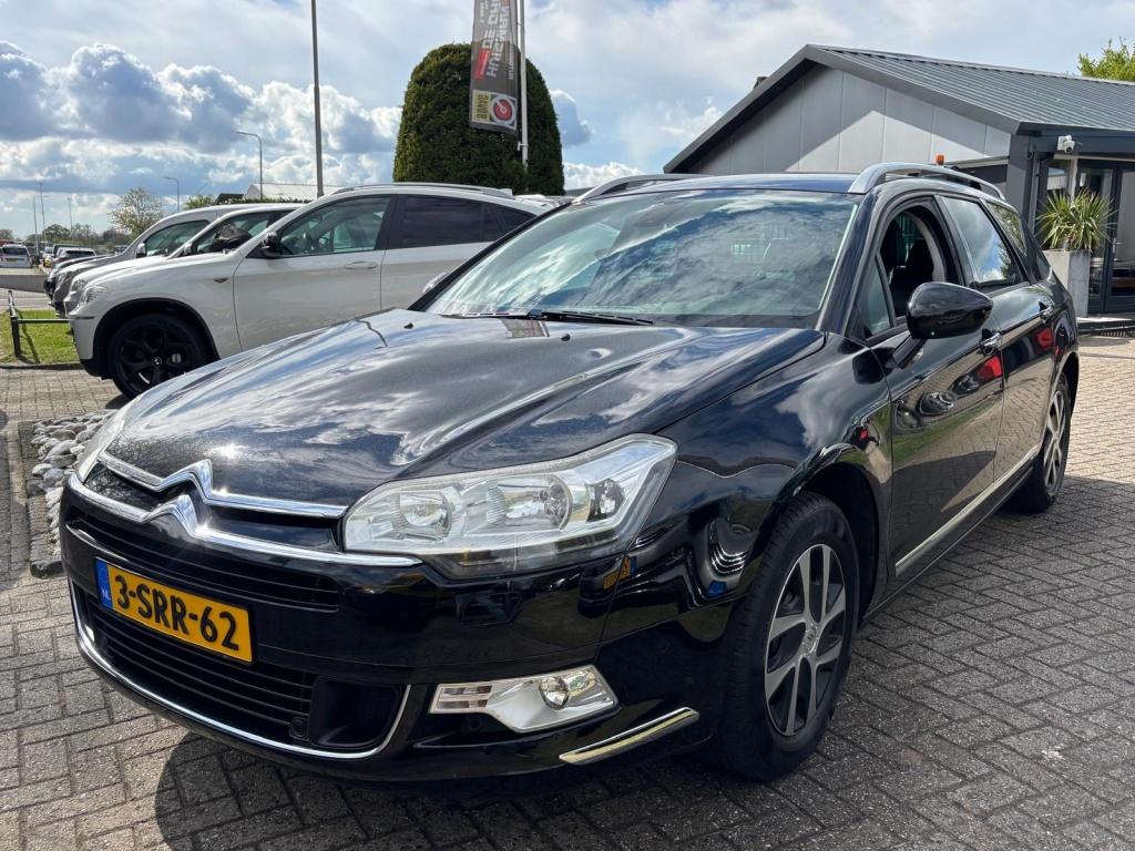 Citroën C5 Tourer 1.6 Benzine 2013 Zwart 111.000 KM, Auto's, Citroën, Euro 5, 15 km/l, Gebruikt, 4 cilinders