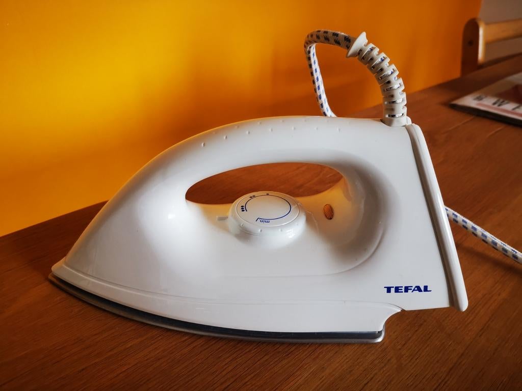 Simpel strijkijzer, werkt perfect, Ophalen of Verzenden