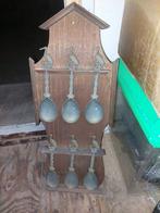 Vintage lepelrek met 6 tinnen lepels - ooievaar design, Ophalen