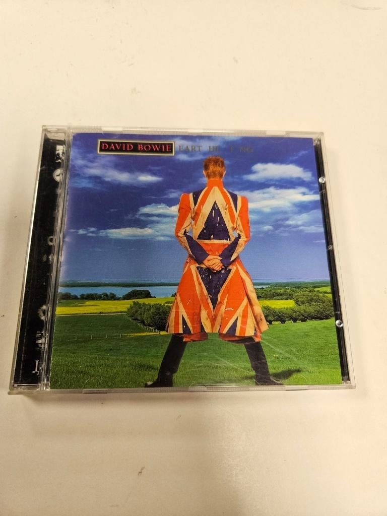 CD Earthling - David Bowie, Ophalen of Verzenden, Zo goed als nieuw, Poprock