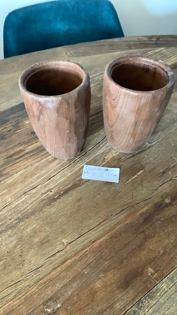 2 x aardewerk  bloempotten, Tuin en Terras, Bloempotten, Gebruikt, Rond, Ophalen of Verzenden, Aardewerk