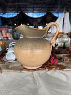 Mobach Keramiek Utrechtse kan met oker-bruine glazuur, Antiek en Kunst, Antiek | Keramiek en Aardewerk, Ophalen of Verzenden