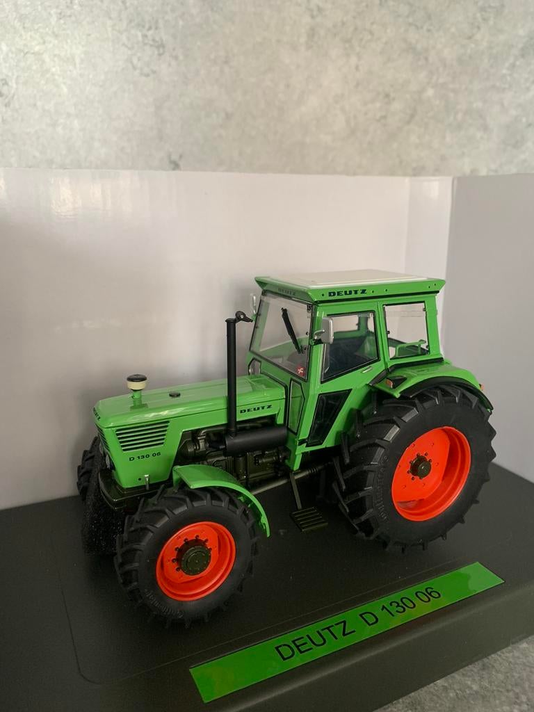 Deutz 13006, Hobby en Vrije tijd, Modelauto's | 1:32, Ophalen of Verzenden, Zo goed als nieuw, Tractor of Landbouw, SIKU
