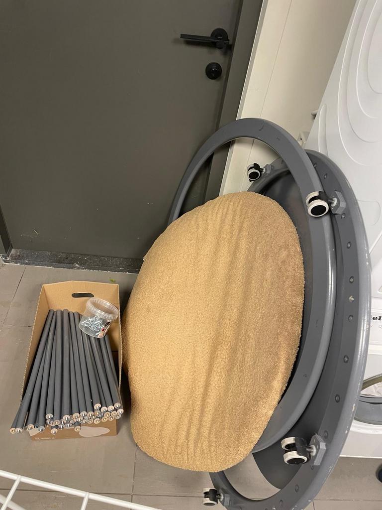 Ronde box met wieltjes en boxkleed, Ophalen, Gebruikt, Boxkleed, Rond