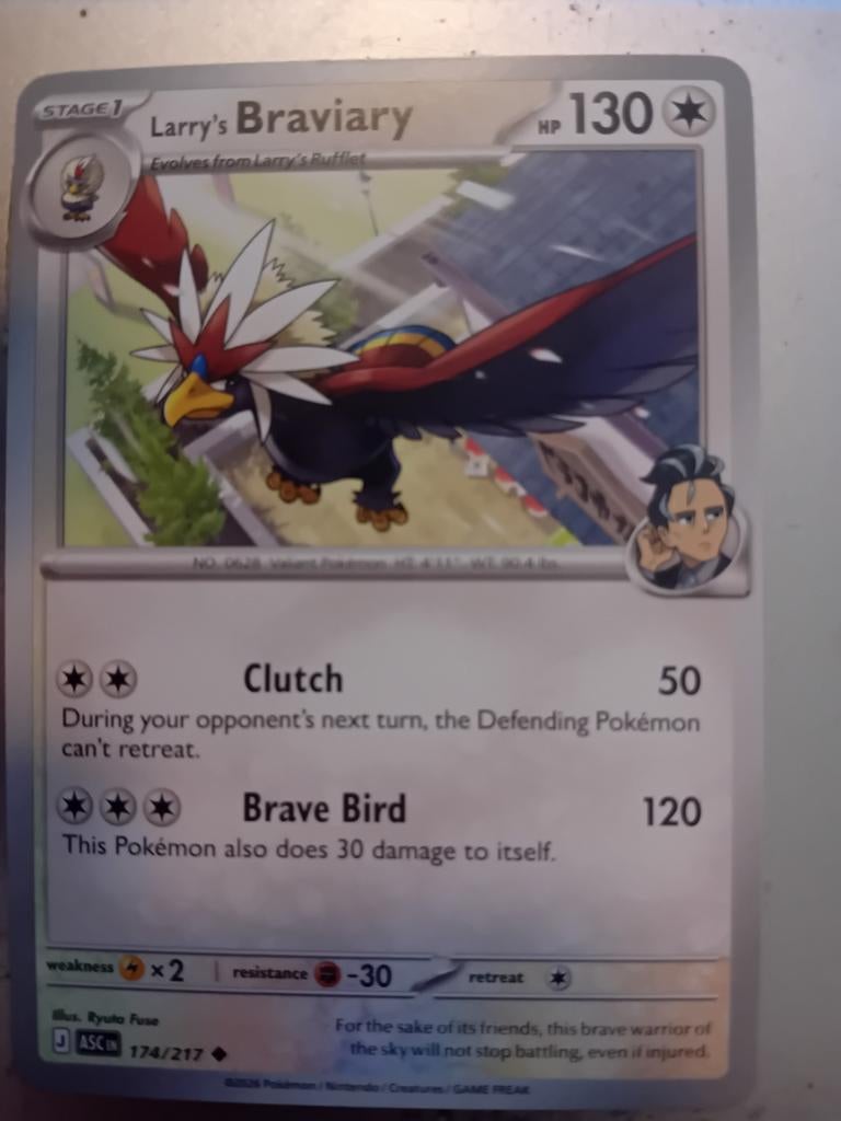 Larry's Braviary Pokémon Kaart 174/217, Ophalen of Verzenden, Zo goed als nieuw, Losse kaart, Foil