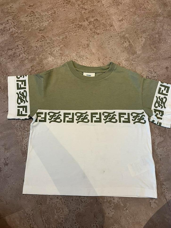 FENDI  shirt maat 104  origineel zgan, Kinderen en Baby's, Kinderkleding | Maat 104, Zo goed als nieuw, Jongen, Shirt of Longsleeve