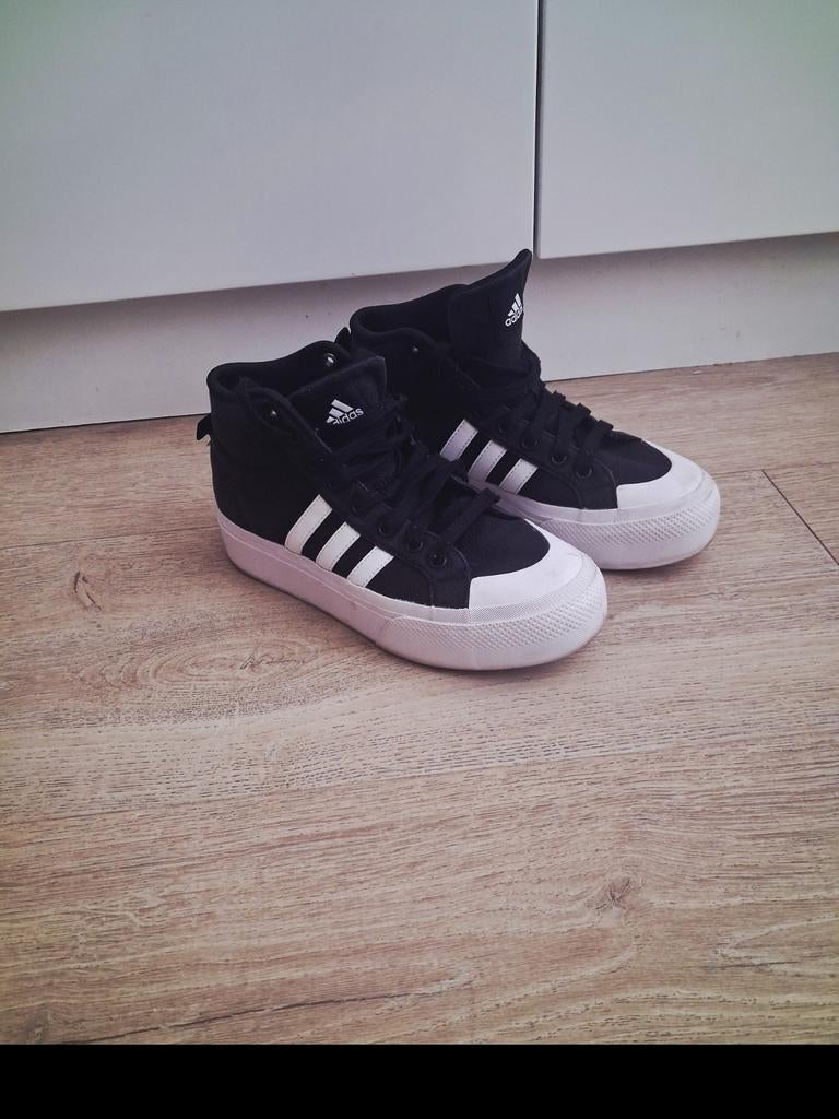 Adidas hoge sneakers maat 38, Kleding | Dames, Schoenen, Ophalen of Verzenden