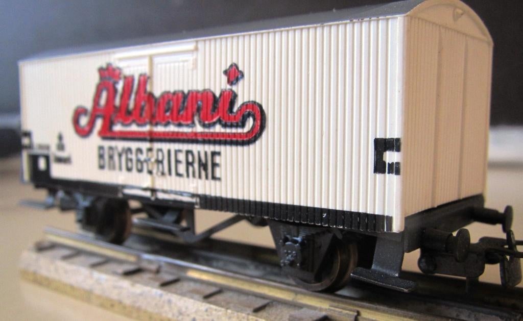 LONG DSB H0 bierwagen ALBANI vintage 1955 voor Märklin, Hobby en Vrije tijd, Modeltreinen | H0, Overige merken, Wisselstroom, Wagon
