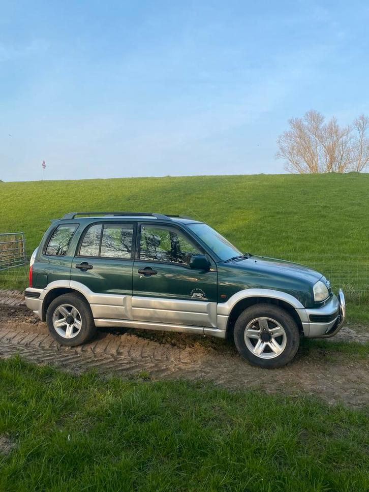 Suzuki Grand Vitara 2.5 V6 5D 2001 4x4, Auto's, Suzuki, Particulier, Grand Vitara, 4x4, Airbags, Airconditioning, Elektrische ramen