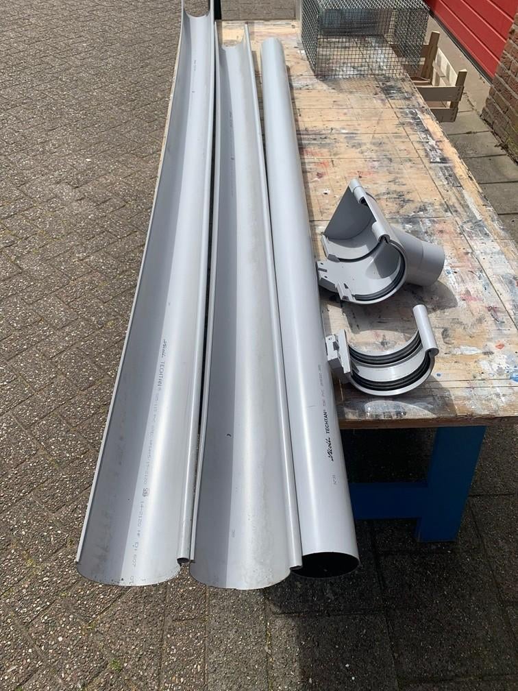 Hemelwater afvoer, Goot, Nicoll, Ophalen, Gebruikt, Pvc, 2 tot 4 meter