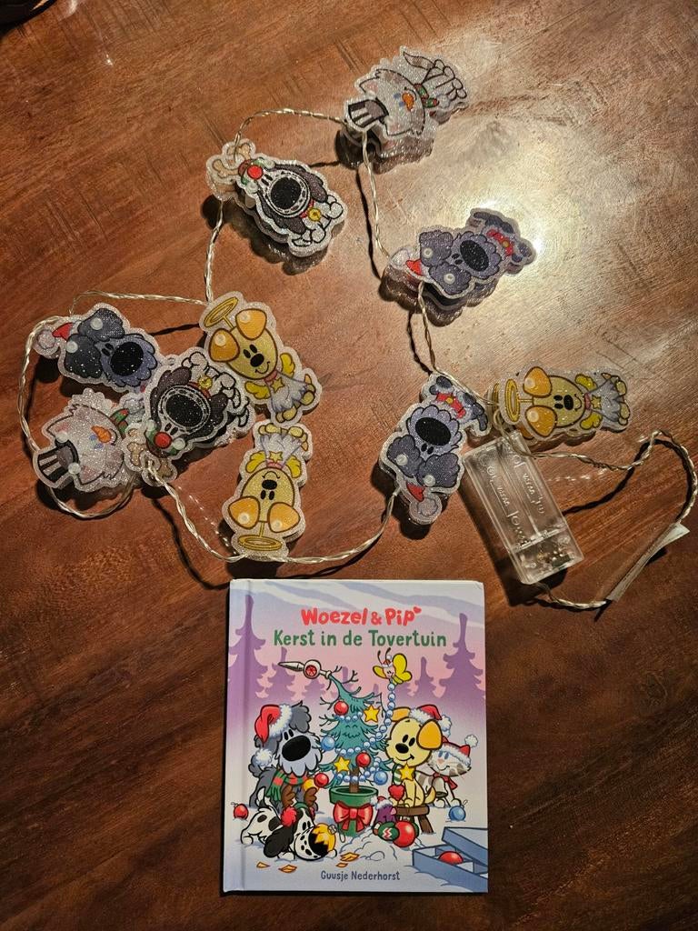 Leuk kerstpakketje van Woezel en Pip, Ophalen of Verzenden, Zo goed als nieuw, Guusje Nederhorst, 2 tot 3 jaar