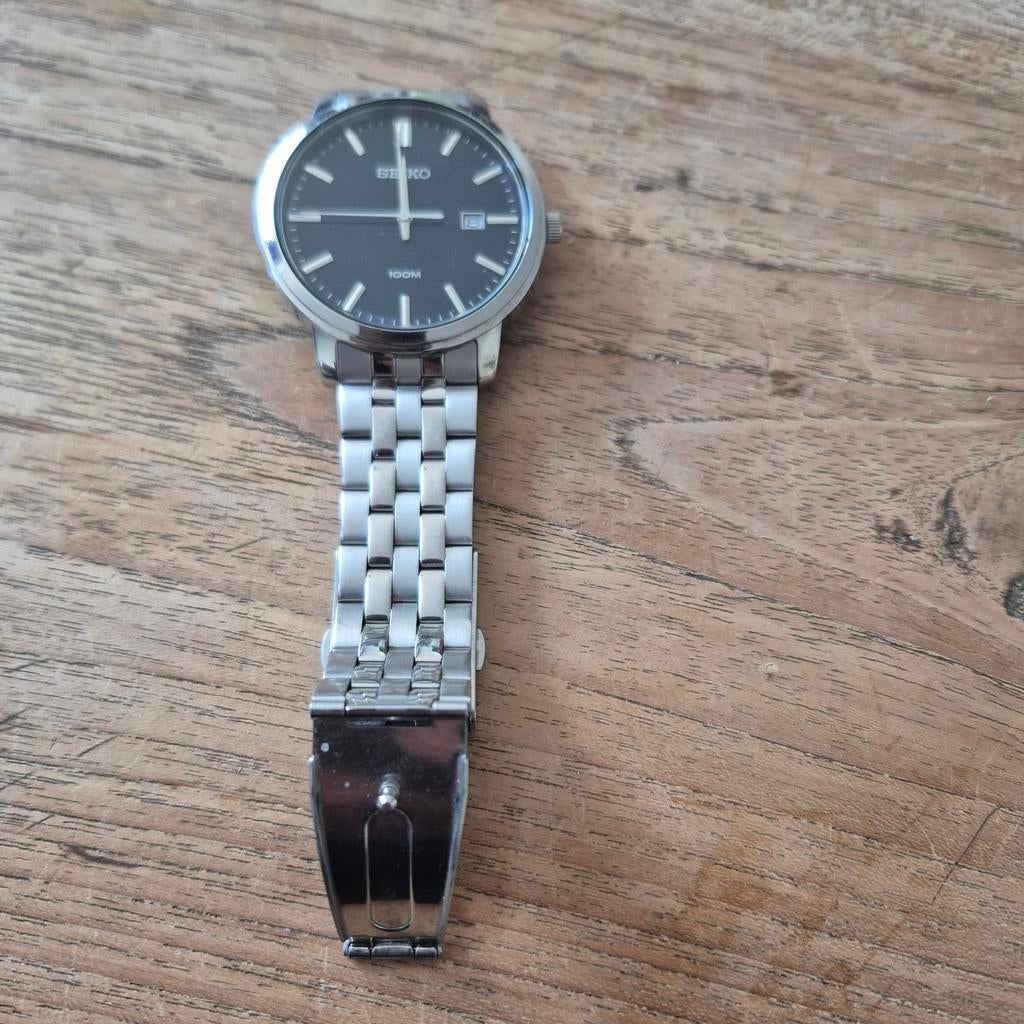 Seiko herenhorloge, 100m waterresistent, 40mm, Ophalen of Verzenden, Zo goed als nieuw, Staal, Seiko