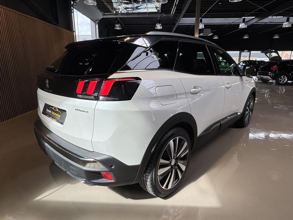 Peugeot 3008 1.6 GT Hybride 4 300 PK AWD Panorama Automaat n, Auto's, Peugeot, Automaat, Gebruikt, Zwart, Leder en Stof