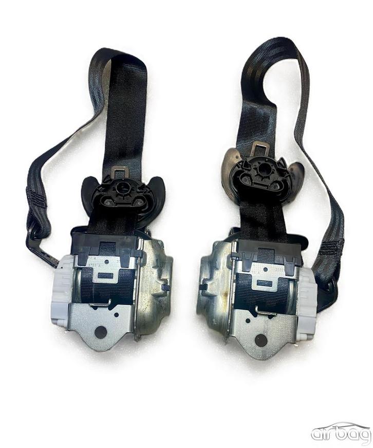 Seat Tarraco 2019+ gordelspanner set  5FJ857806 5FJ857805, Auto-onderdelen, Interieur en Bekleding, Gebruikt, Ophalen of Verzenden