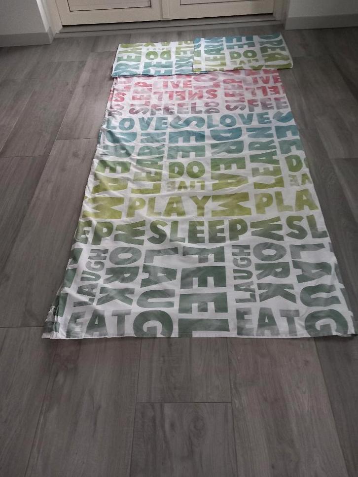 3   MOOIE  MERK  DEKBEDOVERTREKEN MAAT 240X220, Huis en Inrichting, Slaapkamer | Beddengoed, Zo goed als nieuw, Dekbedovertrek