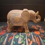 Goud kleurige olifant beeld, Verzamelen, Ophalen of Verzenden, Zo goed als nieuw, Dier