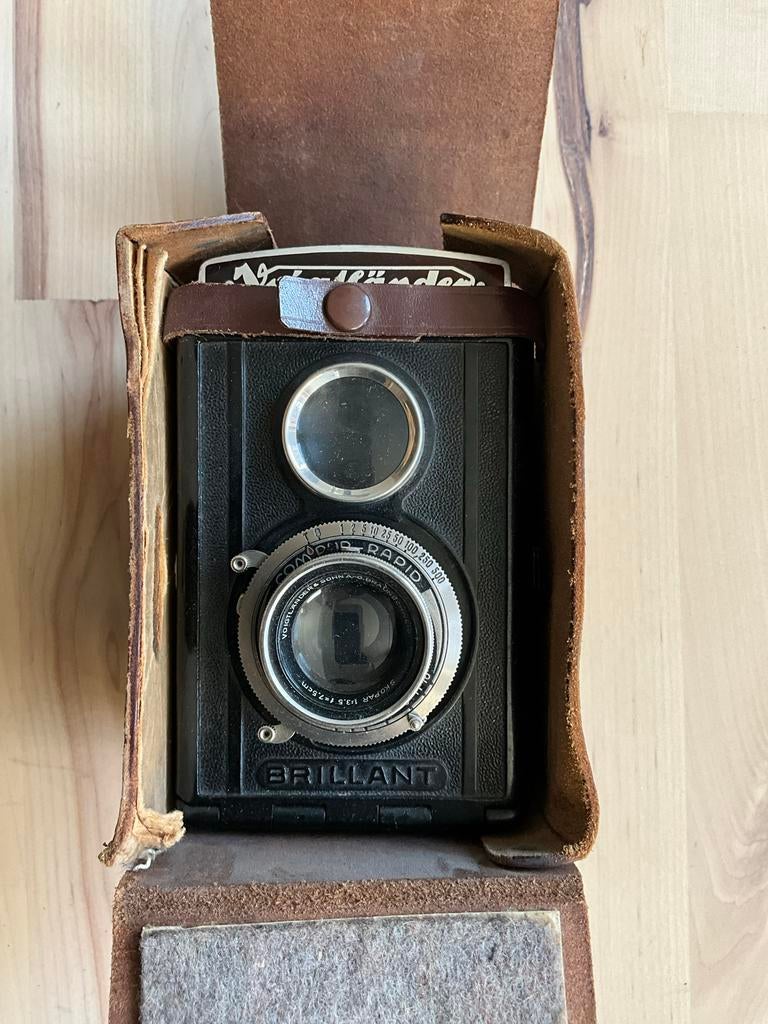 Vintage Voigtländer Brillant camera met lederen tas, Ophalen of Verzenden, Gebruikt, Spiegelreflex, Overige Merken
