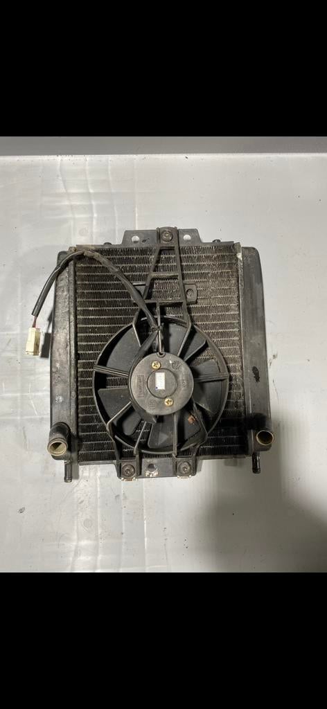 Radiateur met koelfan piaggio mp3 2008/2013, Ophalen of Verzenden