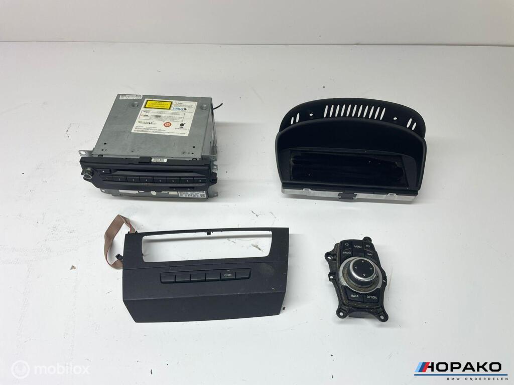 Navigatie set CIC BMW 3-serie E90 E91 E92 E93, Gebruikt, Ophalen of Verzenden, BMW, BMW