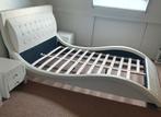 Bed met latten bodems 160 bij 200, Tweepersoons, Ophalen of Verzenden, Zo goed als nieuw, 160 cm