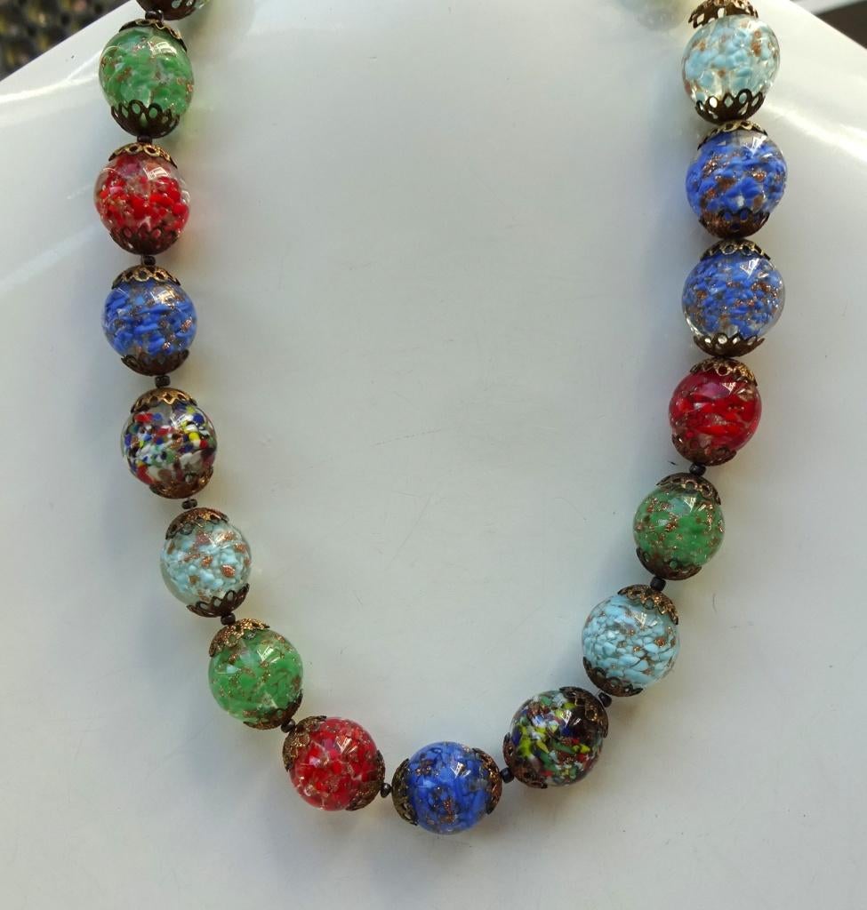 Oude Murano glazen kralen: polychroom + goud folie, Sieraden, Tassen en Uiterlijk, Antieke sieraden, Ophalen of Verzenden, Koper