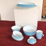 Diverse onderdelen Tric servies van Arzberg, kleur Blauw, Ophalen of Verzenden, Zo goed als nieuw, Overige stijlen, Kop(pen) en/of Schotel(s)