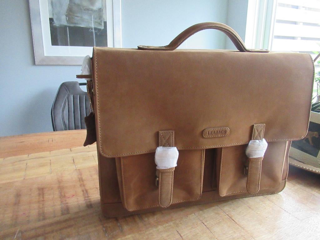NIEUW !! LEABAGS leren laptoptas schoudertas tas model Miami, Overige merken, Bruin, Nieuw, Ophalen of Verzenden