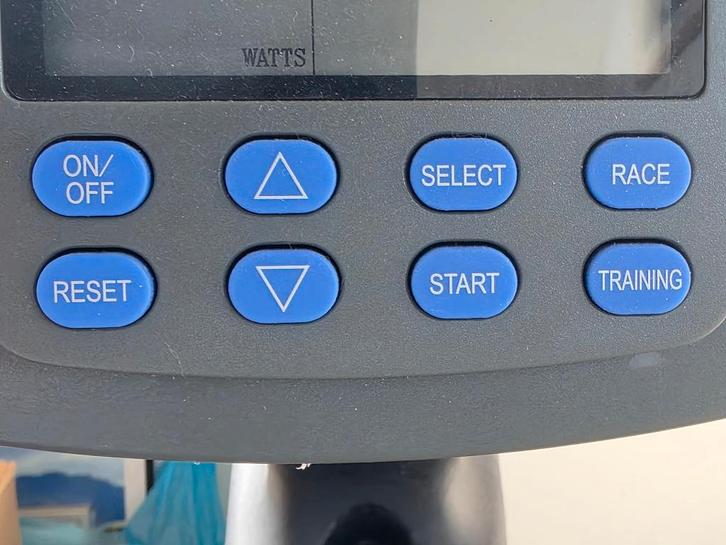 Professionele Matrix roeitrainer, Sport en Fitness, Fitnessapparatuur, Zo goed als nieuw, Armen, Benen, Borst, Buik, Rug, Overige materialen