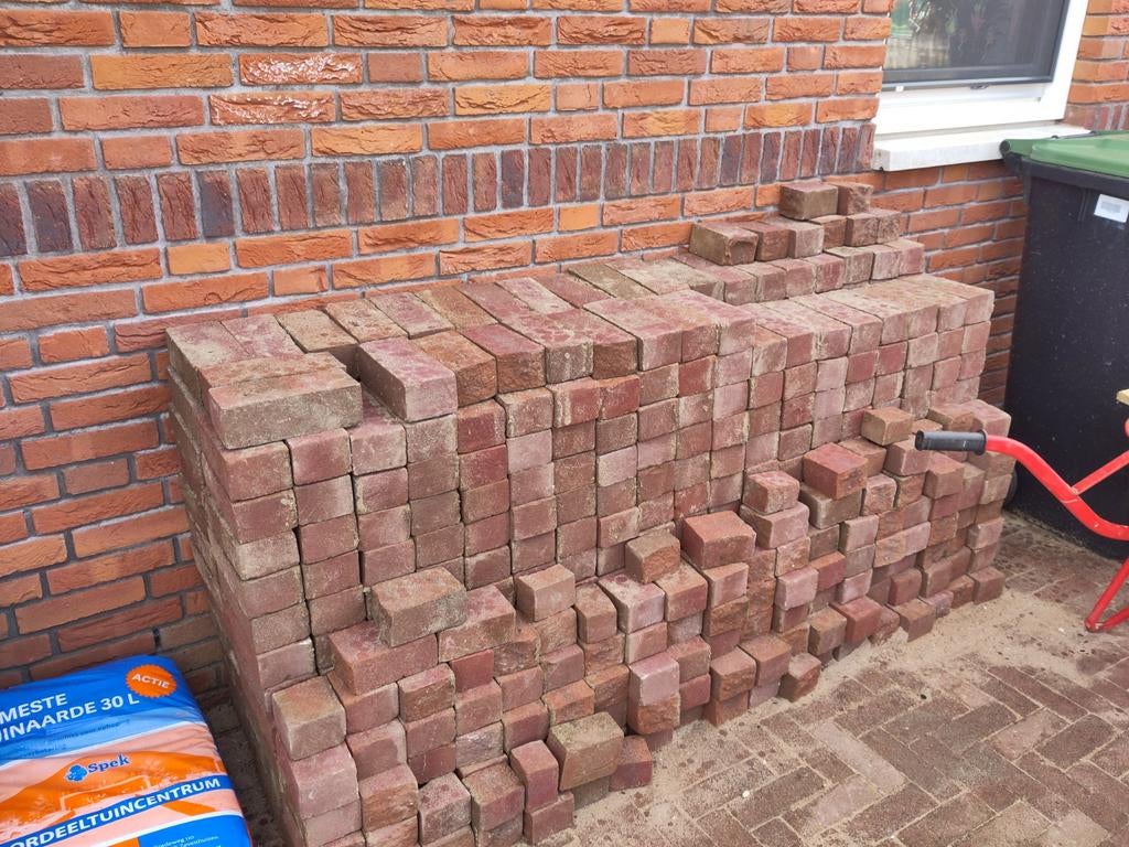 Rode gebakken klinkers, 7duimers. 7,5m2, Ophalen, Beton, Klinkers