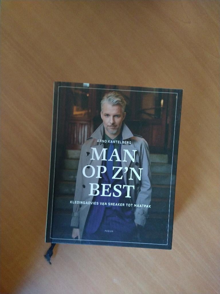 Kantelberg, Arno. Man op z'n best, Boeken, Mode, Zo goed als nieuw, Mode algemeen, Ophalen of Verzenden