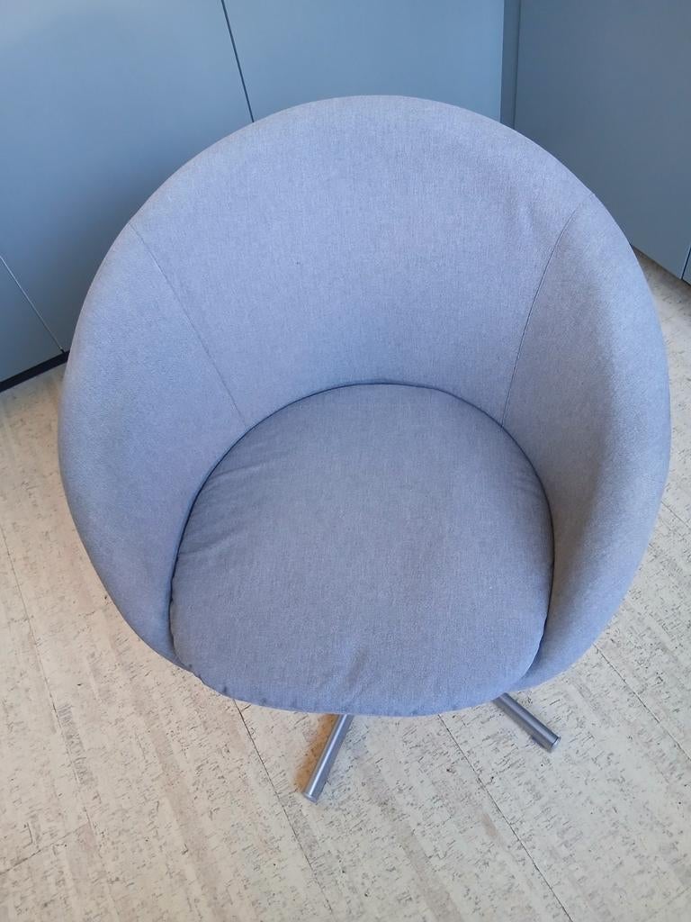 Ikea stoel grijs, Huis en Inrichting, Fauteuils, Ophalen, 75 tot 100 cm, 50 tot 75 cm