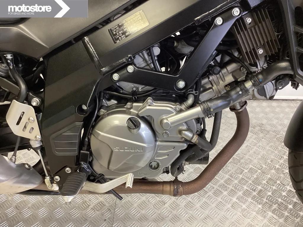 Suzuki DL 650 A € 7.790,00, Bedrijf, Toermotor, 12 t/m 35 kW