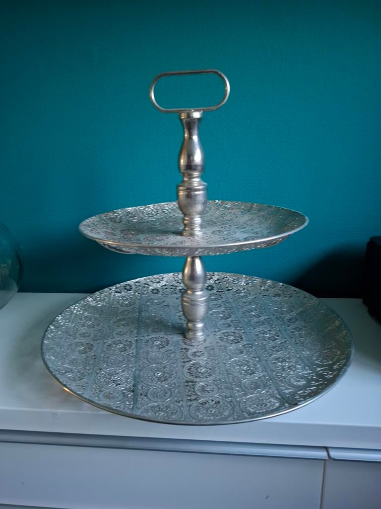 Etagere zilver, Ophalen