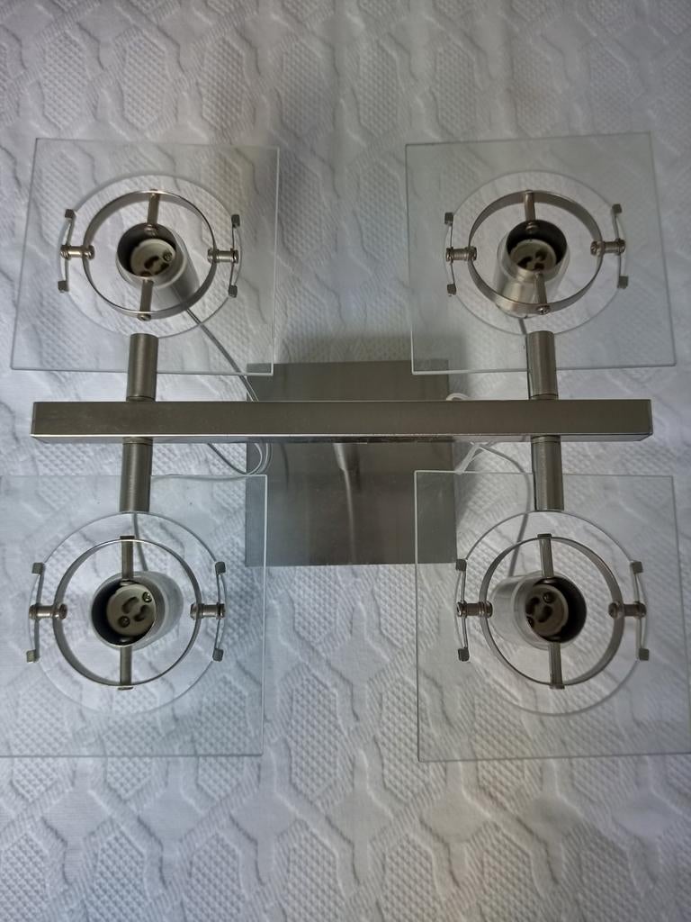 Ikea Fuga plafondlamp met 4 spots en halogeen gu 10 35 watt, Huis en Inrichting, Ophalen of Verzenden, Gebruikt, Metaal, Ikea fuga tijdloos modern