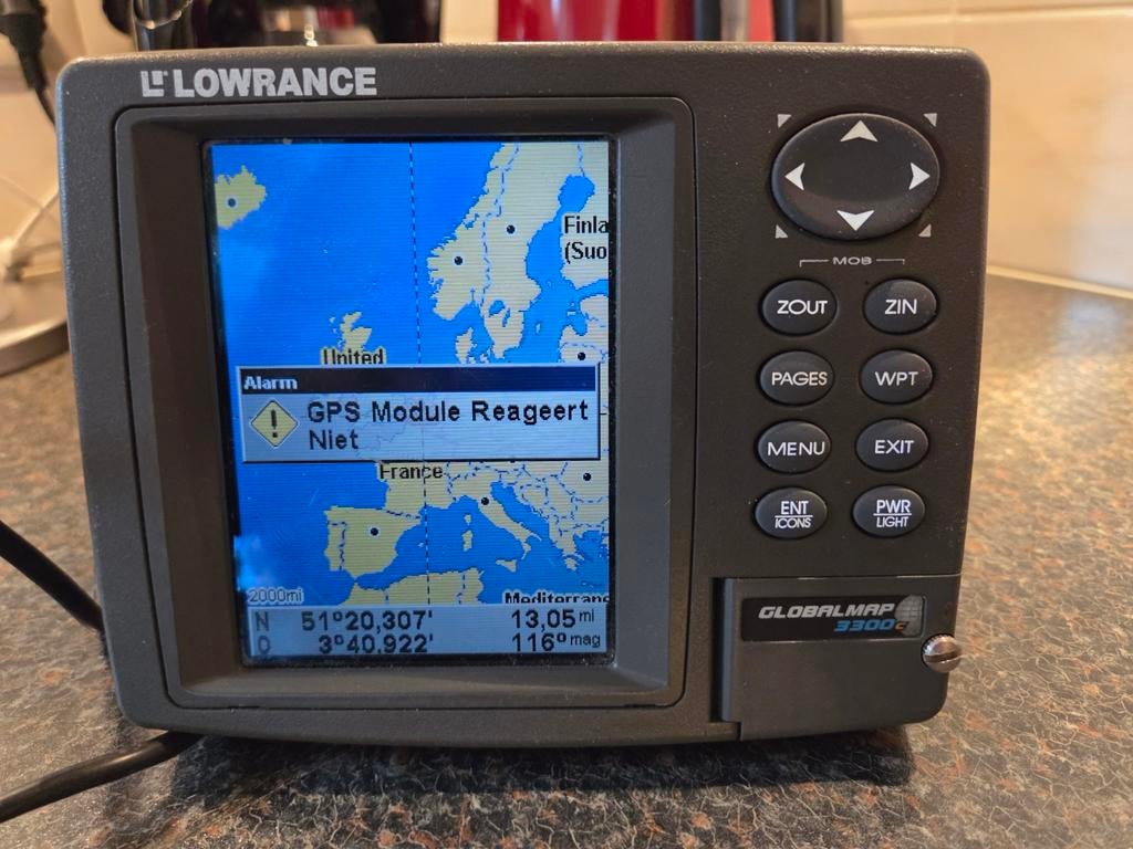 Lowrance GlobalMap 3300C Kaartplotter met GPS-ontvanger, Ophalen of Verzenden, Gebruikt, Kaartplotter of Fish Finder