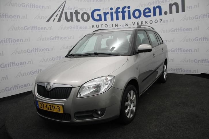 Skoda Fabia Combi 1.4-16V Ambiente netjes met trekhaak, Auto's, Skoda, Bedrijf, Te koop, Fabia, ABS, Airbags, Airconditioning