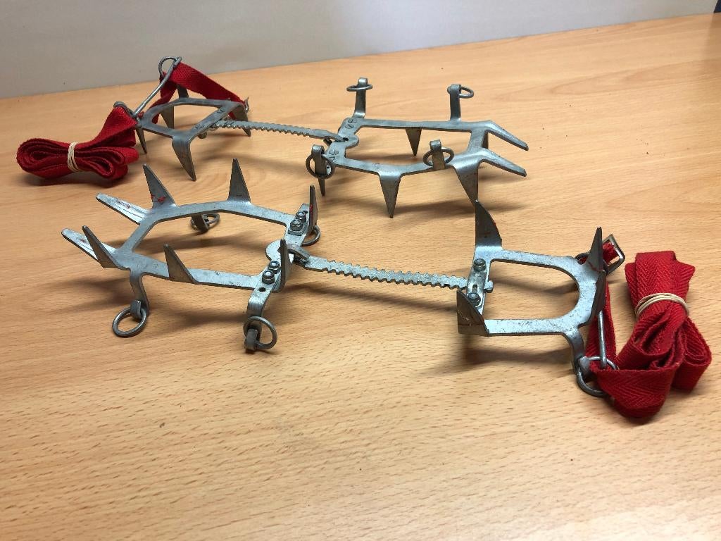 Salewa stijgijzers, Sport en Fitness, Ophalen, Schoenen