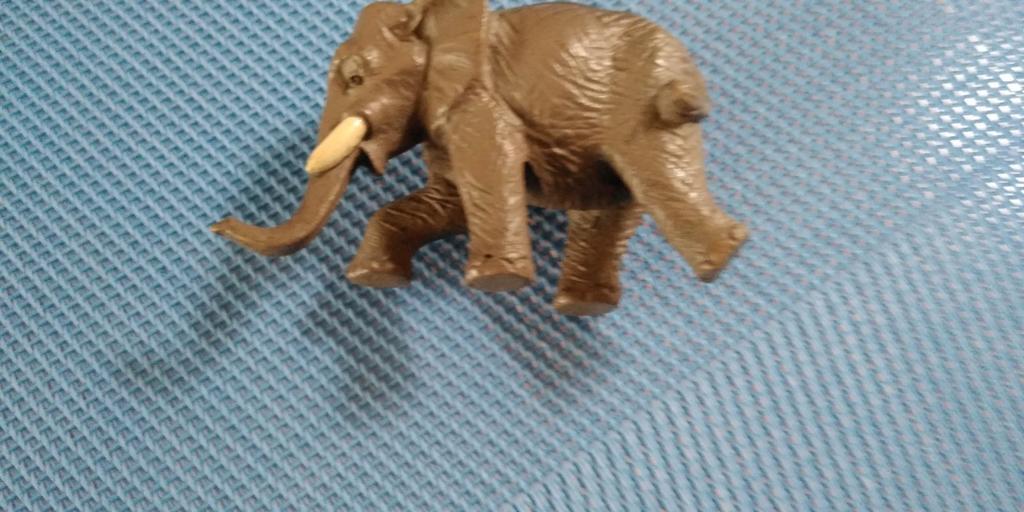 Olifant van Bully, Ophalen of Verzenden, Zo goed als nieuw, Wild dier, Beeldje of Figuurtje