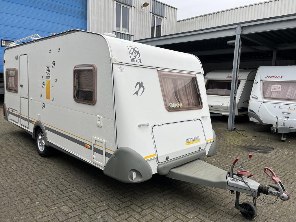 Knaus 500 TF Sudwind VERKOCHT (bj 2003), Caravans en Kamperen, Caravans, Schokbreker, 7 tot 8 meter, Bedrijf, Knaus