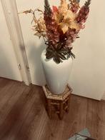 Mooi witte vaas incl bamboe tafeltje, Huis en Inrichting, Woonaccessoires | Vazen, Ophalen of Verzenden, Zo goed als nieuw