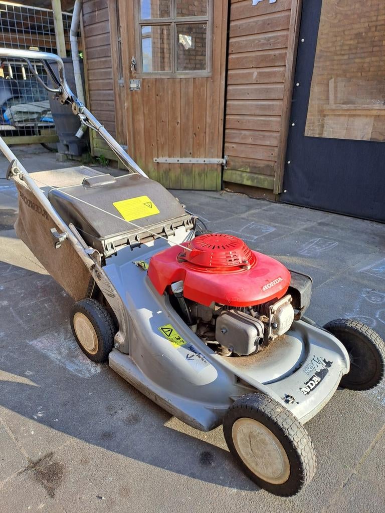 Nette honda hrb 475 grasmaaier met aandrijving, Ophalen, Gebruikt