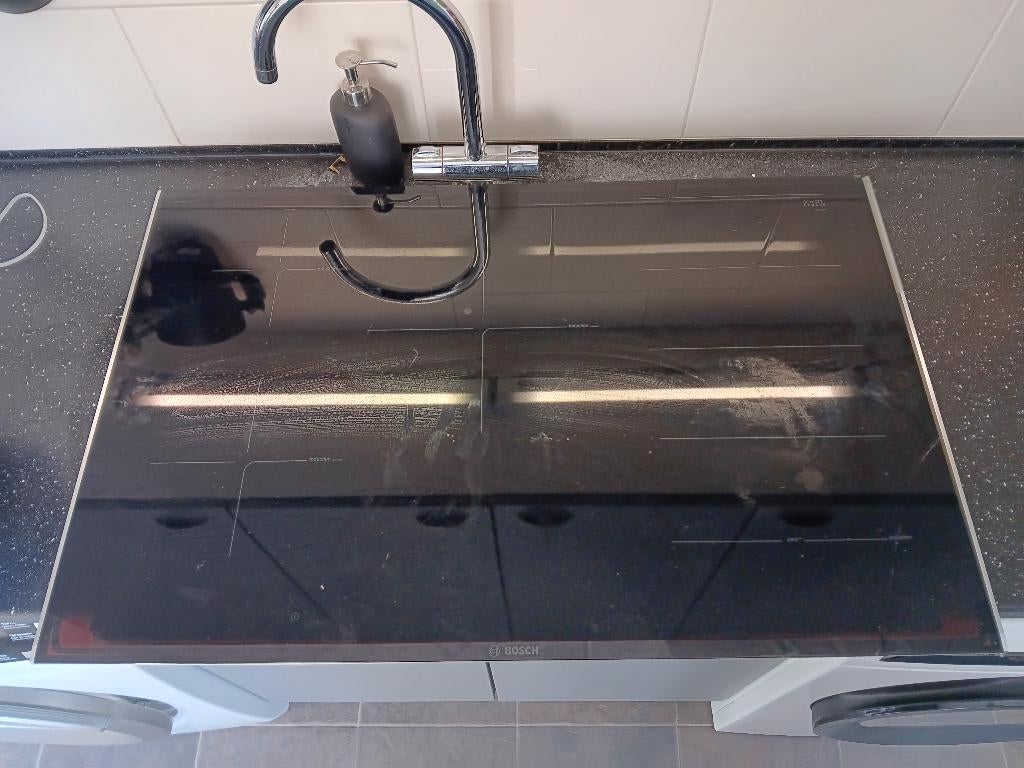 Bosch inbouw inductiekookplaat PXV875DC1E met barst in glas, Ophalen, Gebruikt, Inbouw, Inductie