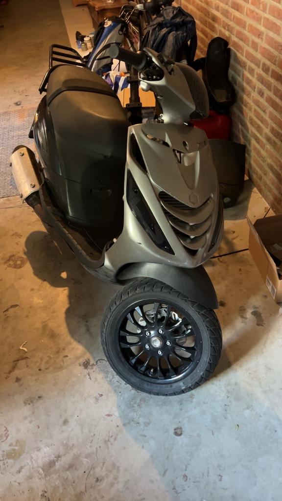 Zip 125cc lc (2004) in onderdelen, Ophalen, Zo goed als nieuw, Tweetakt, Piaggio